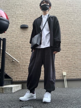 「アイテム（ブルゾン）」を使った、亮輔さん（メンズ・181cm・30代）の春コーディネート