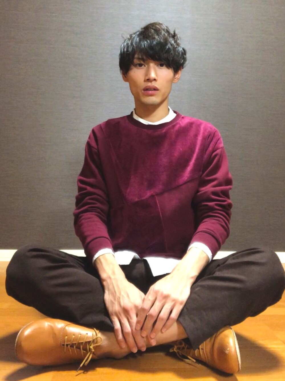 「秋のコーデ、お洒落さんとつながりたい、シンプルコーデ、きれいめカジュアル、オトナカジュアル、秋、カジュアル、カジュアルコーデ、プチプラ、プチプラコーデ」｜「WEGOのアイテム（シャツ/ブラウス、ホワイト系）」を使った、naoさん（メンズ・174cm）の秋コーディネートの1枚目の写真