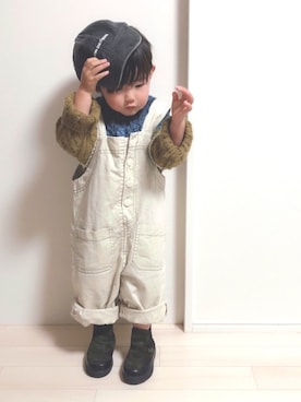 「サイドゴアブーツ」｜「アイテム（サロペット/オーバーオール）」を使った、kana_kaiさん（キッズ・90cm）の冬コーディネート