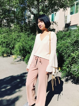「C/MEO COLLECTIVE（カメオコレクティブ）のアイテム」を使った、stellaさん（レディース・169cm）の秋コーディネート