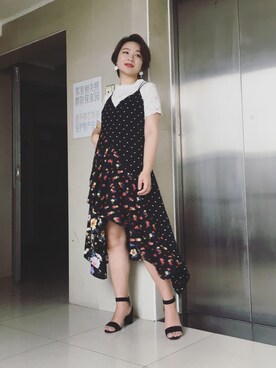 「Mo&Co.（モーアンドコー）のアイテム（ワンピース/ドレス）」を使った、stellaさん（レディース・169cm）の夏コーディネート
