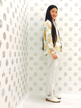 「アイテム（サンダル）」を使った、MIYAさん（レディース・159cm）の春コーディネート