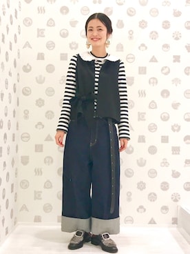 「Hender Scheme（エンダースキーマ）のアイテム（シューズ）」を使った、MIYAさん（レディース・159cm）の秋コーディネート