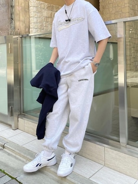 「Sourcream（サワークリーム）のアイテム（腕時計）」を使った、秦翔平さん（メンズ・180cm）の春コーディネート