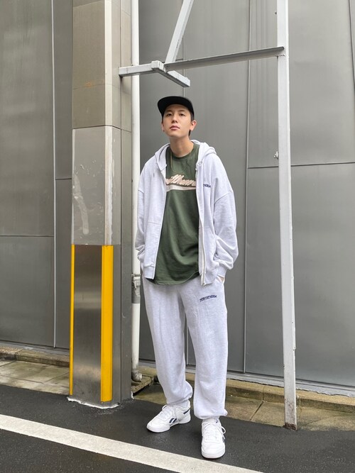 Who S Who Gallery 京都寺町店秦翔平さんのtシャツ カットソーを使ったコーディネート Zozotown