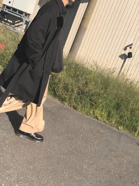 「CASPER JOHN AIVER（キャスパージョンアイバー）のアイテム（トレンチコート）」を使った、にぬるさん（メンズ・173cm）の秋コーディネート