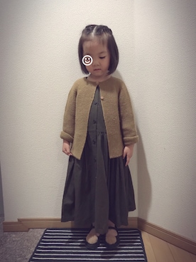 「apres les cours（アプレレクール）のアイテム（バレエシューズ）」を使った、HINAさん（キッズ・90cm）の秋コーディネート