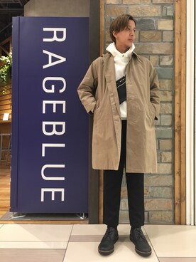 「RAGEBLUE（レイジブルー）のアイテム（ステンカラーコート）」を使った、與あたえって読みます【RAGEBLUE】さん（メンズ・178cm）の秋コーディネート