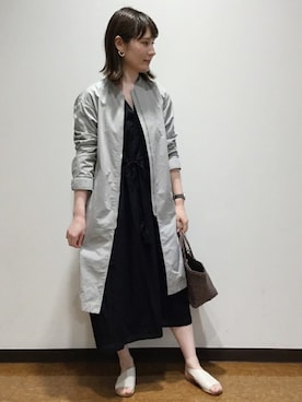 「アイテム（タンクトップ、グレー系）」を使った、naomiさん（レディース・167cm）の春コーディネート