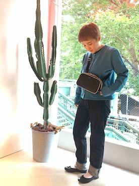 「agnes b.（アニエスベー）のアイテム（パンツ）」を使った、agnesb渋谷店さん（レディース・159cm）の秋コーディネート