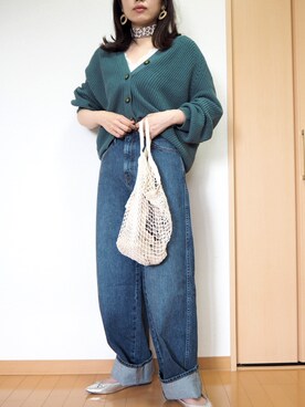 「UNIQLO（ユニクロ）のハイライズワイドストレートジーンズ（デニムパンツ）」を使った、natsumi-wear さん（レディース・161cm）の春コーディネート