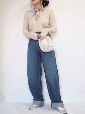 「UNIQLO（ユニクロ）のハイライズワイドストレートジーンズ（デニムパンツ）」を使った、natsumi-wear さん（レディース・161cm）の春コーディネート