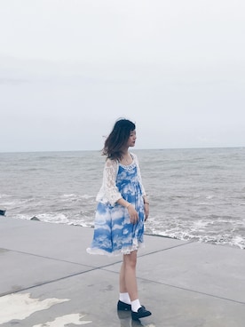 「海」｜「アイテム（ジャンパースカート）」を使った、Kinkoさん（レディース・165cm）の夏コーディネート