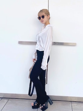 「ENVYM（アンビー）のアイテム（バッグ）」を使った、ENVYM_MADOKAさん（レディース・164cm）の春コーディネート