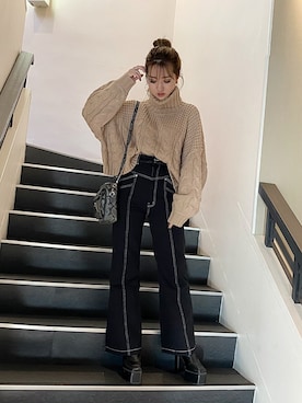 「ENVYM（アンビー）のアイテム（バッグ）」を使った、ENVYM_MADOKAさん（レディース・164cm）の秋コーディネート