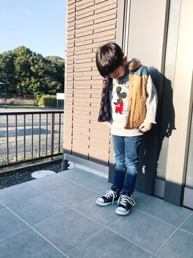 「Right-on（ライトオン）のアイテム（スウェット、グレー系）」を使った、yumeto:-)さん（キッズ・120cm）の冬コーディネート
