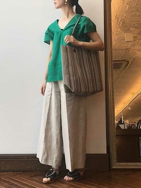 「CAMINANDO（カミナンド）のアイテム」を使った、nano・universe lady's webeditorさん（レディース・158cm）の春コーディネート