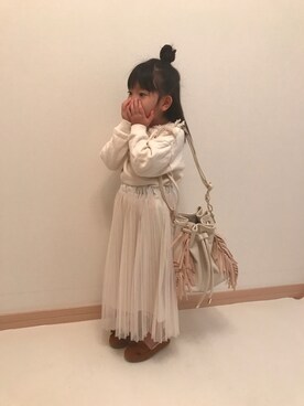 「RODE SKO（ロデスコ）のアイテム」を使った、mocoさん（キッズ・100cm）の春コーディネート