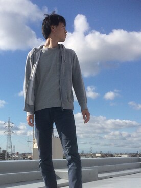 「UNIQLO（ユニクロ）のMEN スウェットフルジップパーカ（長袖）（パーカー、グレー系）」を使った、hihihihihiさん（メンズ・175cm）の秋コーディネート