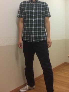 「UNIQLO（ユニクロ）のアイテム（チノパンツ、ブルー系）」を使った、hihihihihiさん（メンズ・175cm）の秋コーディネート