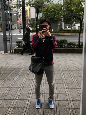 「adidas（アディダス）のアイテム（ジャージ、ブルー系）」を使った、hihihihihiさん（メンズ・175cm）の秋コーディネート