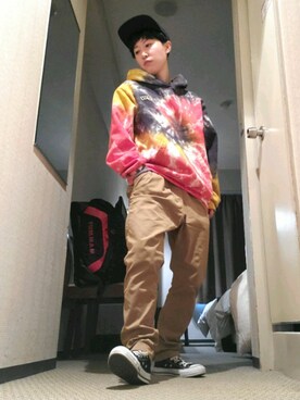 「autumn look」｜「アイテム（スウェット）」を使った、KOAKEさん（メンズ・152cm）の秋コーディネート