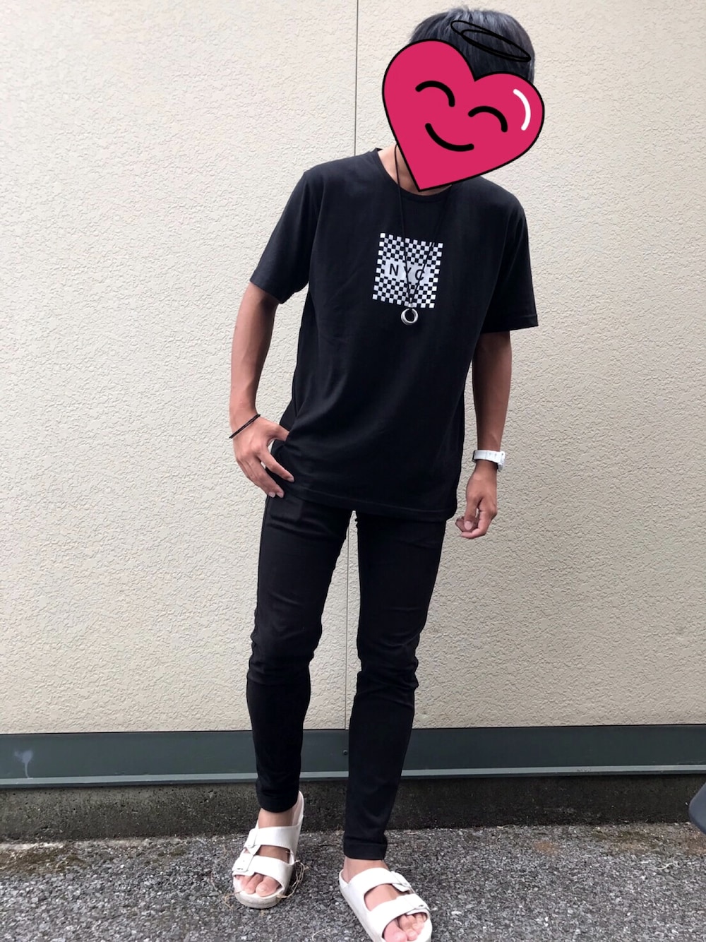 「夏、黒、黒Tシャツ、黒スキニー、黒コーデ、WEGO、中学生」｜「WEGOのWEGO/レザーロングリングネックレス（ネックレス、シルバー系）」を使った、Tatsuk!さん（メンズ・165cm）の夏コーディネートの1枚目の写真