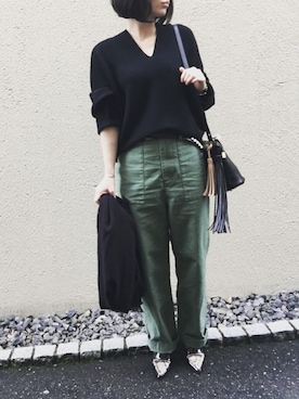 「スタッズベルト」｜「アイテム（チノパンツ）」を使った、aikoさん（レディース・158cm）の冬コーディネート