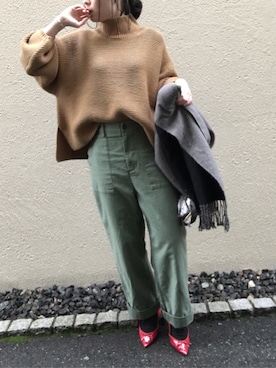 「DouDou（ドゥドゥ）のアイテム（チノパンツ）」を使った、aikoさん（レディース・158cm）の冬コーディネート