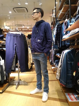 「and wander（アンドワンダー）のアイテム（マウンテンパーカー）」を使った、Haranoさん（メンズ・180cm）の冬コーディネート