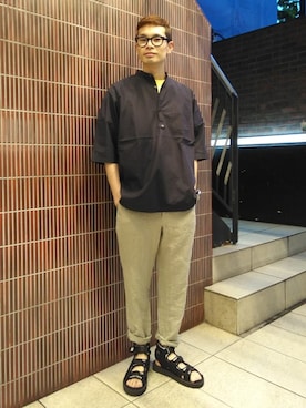 「is-ness（イズネス）のアイテム（サンダル）」を使った、Haranoさん（メンズ・180cm）の春コーディネート