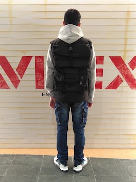 「TYPE BLUE（タイプブルー）のアイテム（デニムパンツ）」を使った、Haranoさん（メンズ・180cm）の秋コーディネート