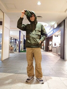 「シースルー」｜「アイテム（ミリタリージャケット）」を使った、Haranoさん（メンズ・181cm）の春コーディネート