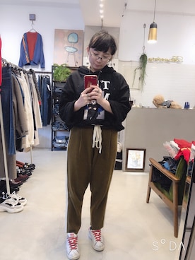 Rowen Wongさんのコーディネート