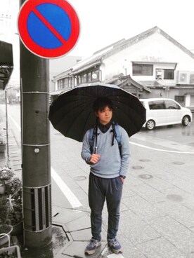 「WEGO（ウィゴー）のWEGO/カラーVネックニット（ニット/セーター、グレー系）」を使った、ARUBAKAさん（メンズ・170cm）の春コーディネート