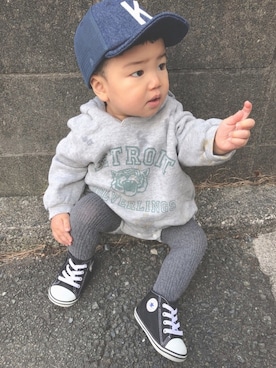 「babygap」｜「アイテム（キャップ）」を使った、qoo*さん（キッズ・100cm）の冬コーディネート