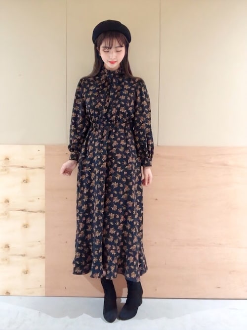 𝐧𝐚𝐭𝐬𝐮 Earth Music Ecology Earth Music Ecologyのワンピースを使ったコーディネート Wear