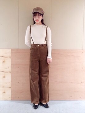 「メロートップス」｜「アイテム（帽子）」を使った、NATSUKI SATOさん（レディース・162cm）の秋コーディネート