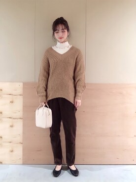 「メロートップス」｜「アイテム（ニット/セーター）」を使った、NATSUKI SATOさん（レディース・162cm）の秋コーディネート