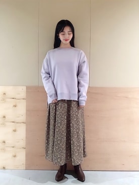 「小花柄ワンピース」｜「アイテム（ブーツ）」を使った、NATSUKI SATOさん（レディース・162cm）の冬コーディネート