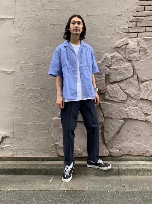 �ɓ� �˕�����́u�i�b�j�v���g�����R�[�f�B�l�[�g