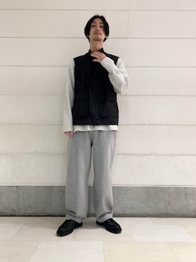 「MONKEY TIME（モンキータイム）のアイテム（スウェットパンツ）」を使った、伊藤 祥平さん（メンズ・178cm）の春コーディネート