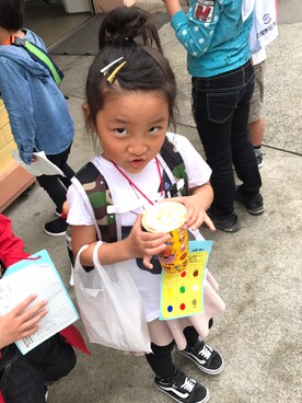 「X-girl（エックスガール）のアイテム」を使った、AIRIさん（キッズ・110cm）の春コーディネート