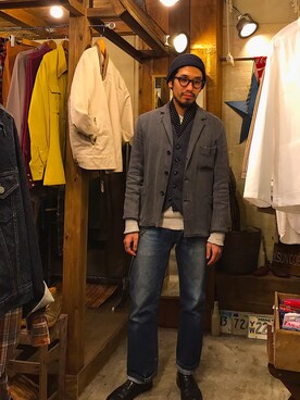 「VINTAGE（ヴィンテージ）のアイテム（カバーオール、グレー系）」を使った、Hirokazu Kodamaさん（メンズ・178cm）の春コーディネート