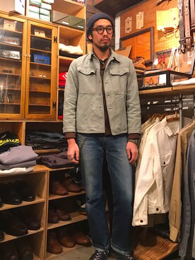 「SWISS MILITARY（スイスミリタリー）のアイテム（ミリタリージャケット、グレー系）」を使った、Hirokazu Kodamaさん（メンズ・178cm）の春コーディネート