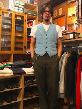 「HANES（ヘインズ）のアイテム（Tシャツ/カットソー、ホワイト系）」を使った、Hirokazu Kodamaさん（メンズ・178cm）の春コーディネート