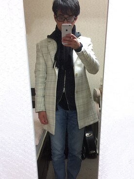 「柄×柄」｜「アイテム（チェスターコート）」を使った、Tak.Kさん（メンズ・168cm）の冬コーディネート