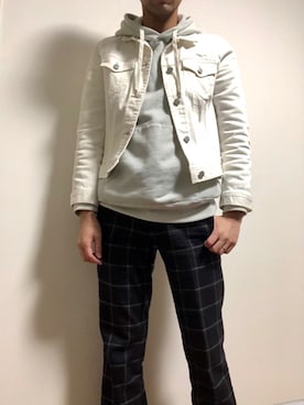 「アイテム（パーカー、ブルー系）」を使った、Tak.Kさん（メンズ・168cm）の春コーディネート