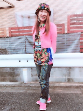 「アイテム（デニムジャケット、ピンク系）」を使った、みーこさん（レディース・158cm）の冬コーディネート