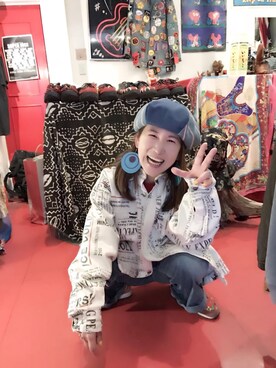 「OSHKOSH（オシュコシュ）のアイテム（サロペット/オーバーオール）」を使った、みーこさん（レディース・158cm）の冬コーディネート